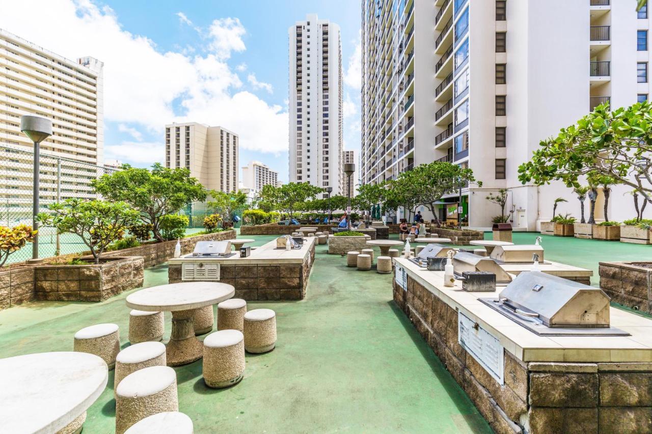 Cozy Waikiki Getaway, Stroll To Beach With Free Parking Honolulu Dış mekan fotoğraf